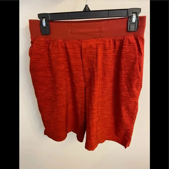 Lululemon T.H.E Shorts Liner-less Orange Size Small - Picture 1 of 4